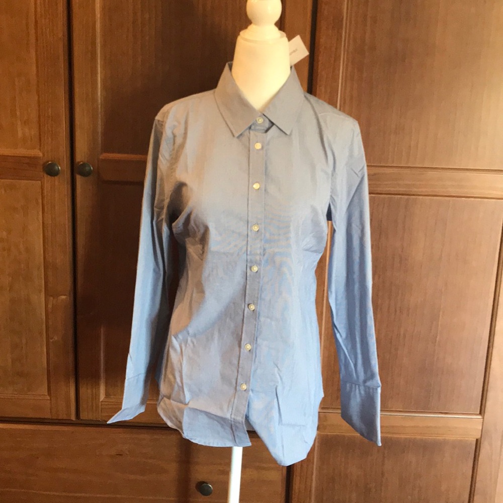 Banana Republic button down shirt - new with tags